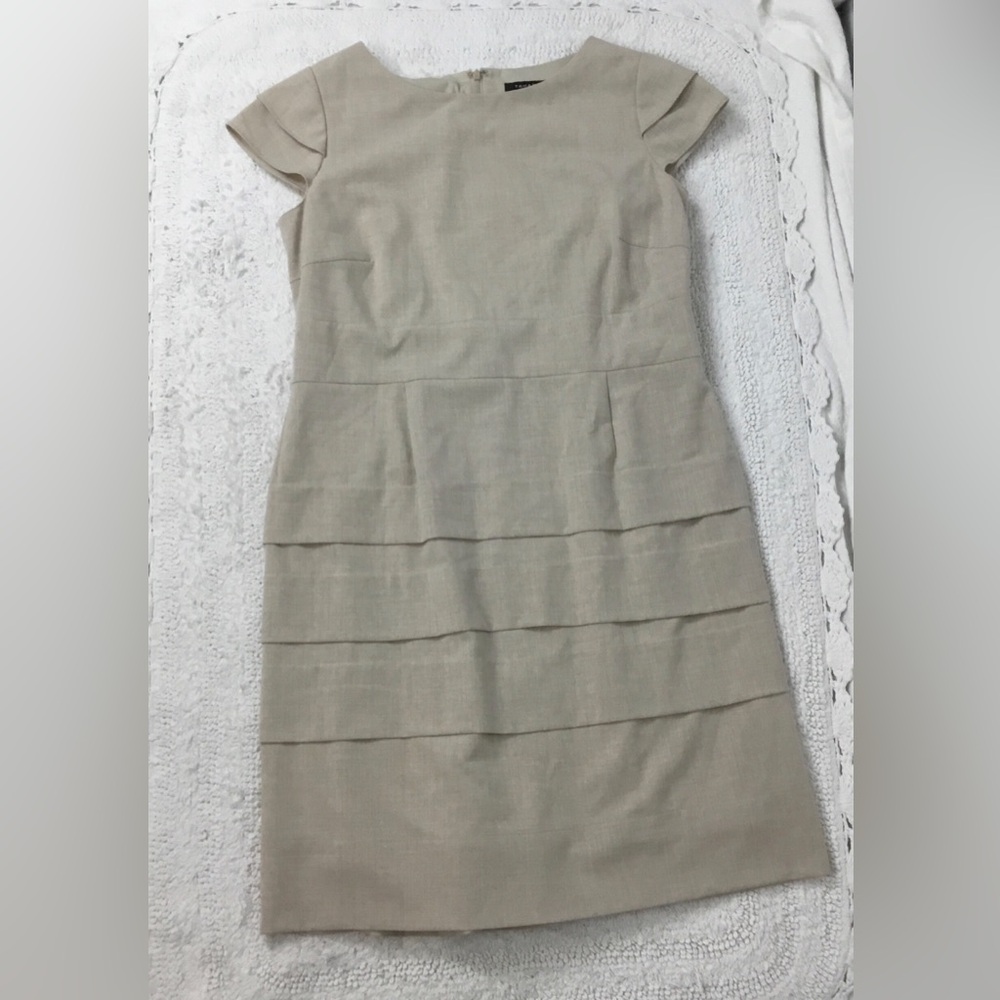 Neutral Ruffle Cap Sleeve Layered Midi Dress 16 DESK TO DINNER Tahari